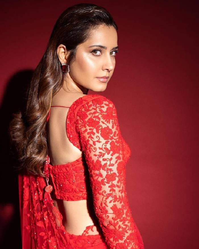 raashi khanna_teluguvox 2